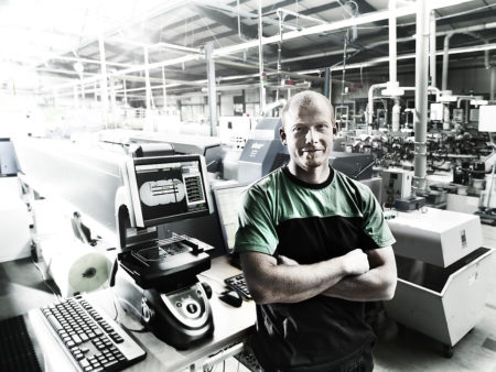 Foto: Pracovník výrobní kontroly